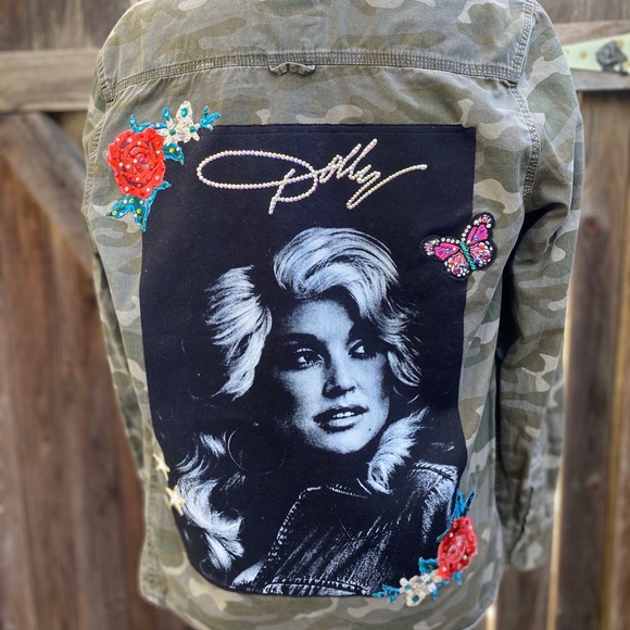 Repurposed Dolly Parton shirt with rhinestones - Picture 4 of 10